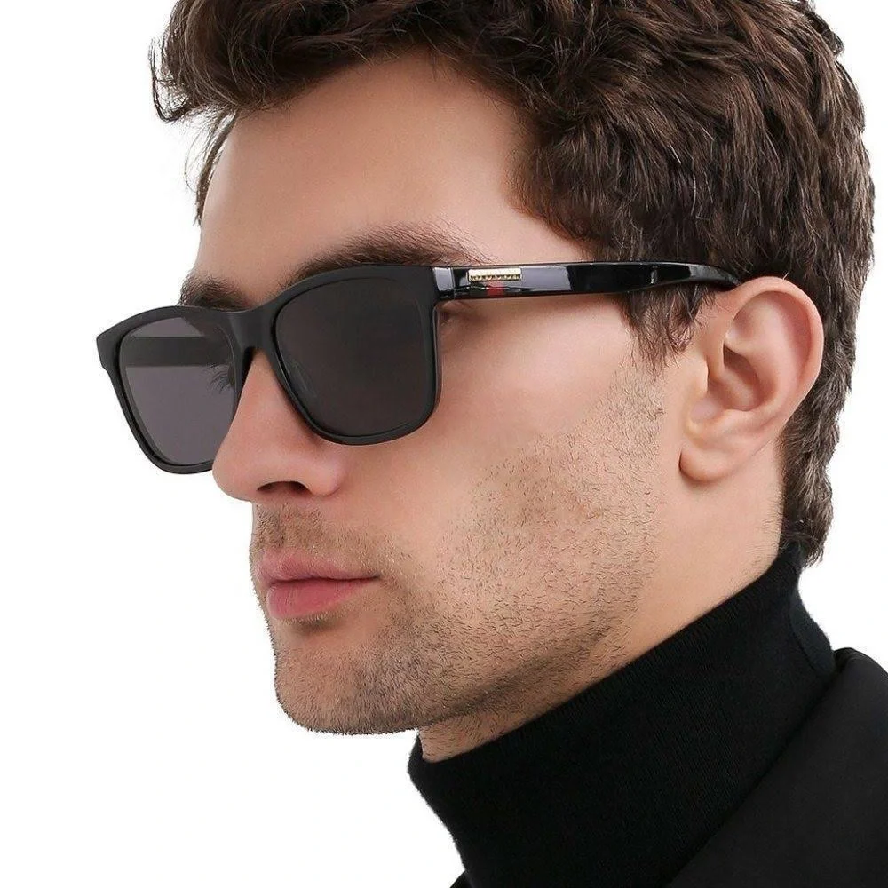 Authentic- New - GUCCI Grey Rectangular Men's Sunglasses GG0746S 001 57